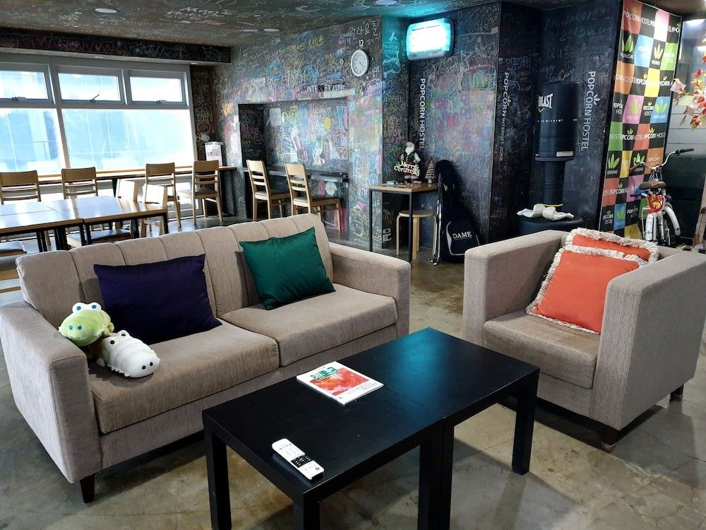 Popcorn Hostel Haeundae - פוסן - טרקלין