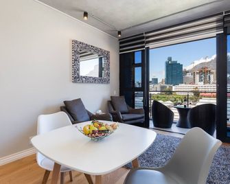 The Docklands 509 By Ctha - Kapsztad - Jadalnia