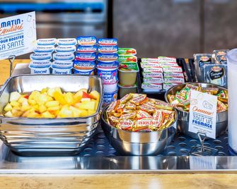 ibis budget Bourgoin Jallieu Centre - Bourgoin-Jallieu - Buffet