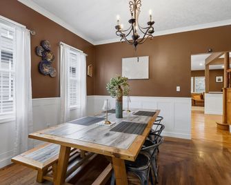 Nest On Vestry- Huge Modern Unbeatable Proximity - Cleveland - Sala de jantar