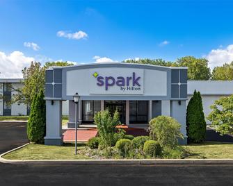 Spark by Hilton Lockport - Lockport - Будівля