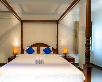 Starloka Saba Bali Hotel - Blahbatuh - Habitación