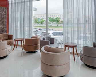 Salalah International Hotel - Salalah - Oleskelutila