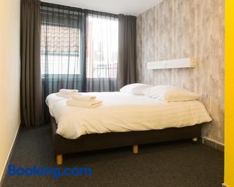 Beach Hotel Katwijk - Katwijk - Schlafzimmer