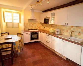 1.5 Km From The Sea Apartment In A House With Character - Nonza - Kuchnia