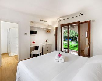 Hotel Villa Mediterranea - נוטו - חדר שינה