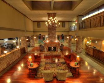 The Ramsey Hotel & Convention Center - Pigeon Forge - Lobby