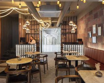 Area Hotel Yerevan - Ereván - Restaurante