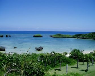 Hoshizuna Beachfront Coral Garden - Taketomi - Strand
