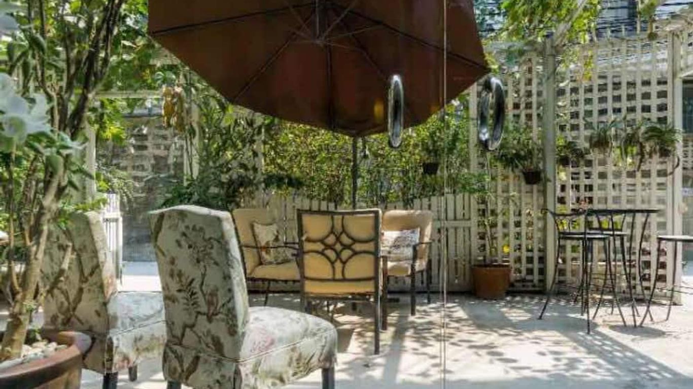 أورينتال سمايل هوتل