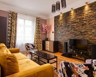 Mikolajska 5 Apartments - Krakova - Olohuone
