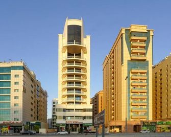 Marmara Hotel Apartments - Dubai - Building