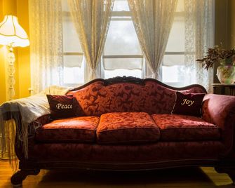 Magnolia House Inn - Hampton - Salon