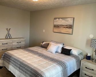 Bayview Combo Condos 3 & 4, Ogallala Beach - Ogallala - Bedroom