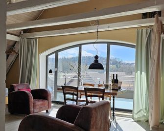 Blue Wall Bnb - Gebenstorf - Living room