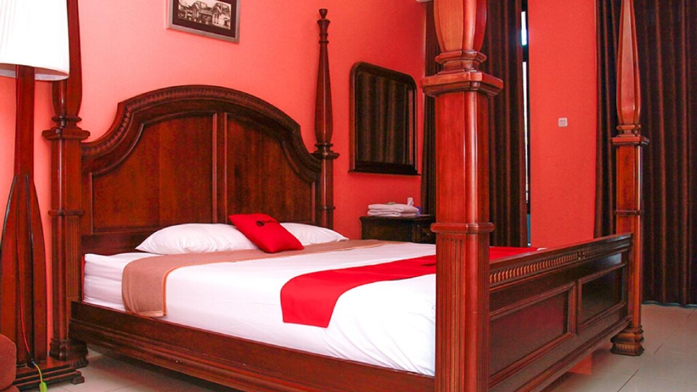RedDoorz @ Sersan Bajuri