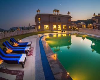 Bhanwar Singh Palace - Pushkar - Pool