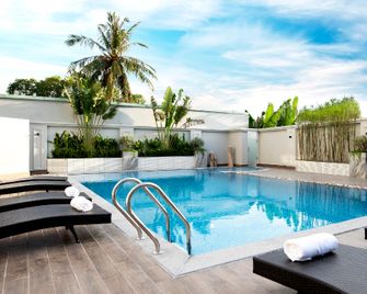 Klc Holidays Phu Quoc Hotel - Phu Quoc - Havuz