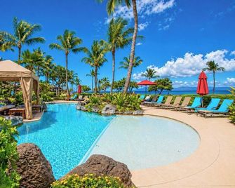 Honua Kai Konea 2 Free Rental Cars Kbm Resorts Custom Hardwood Floors 2 Units, 5 Bedrooms Ml-1412 - Lāhainā