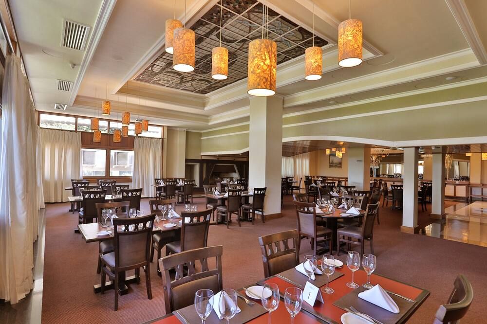 Tri Hotel - קאנלה - מסעדה