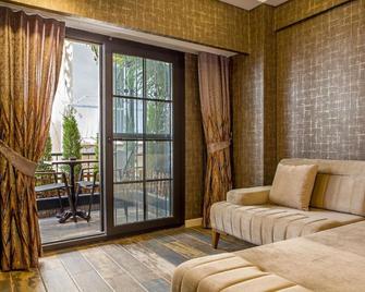 The Lea Hotels & Suite - Дідім - Вітальня
