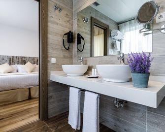 Suite Home Pinares - Santander - Baño