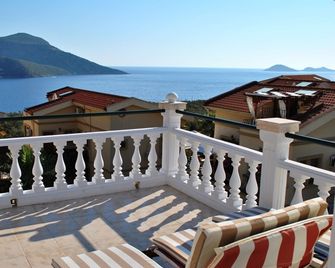 Hotel Dionysia - Kalkan - Balcony