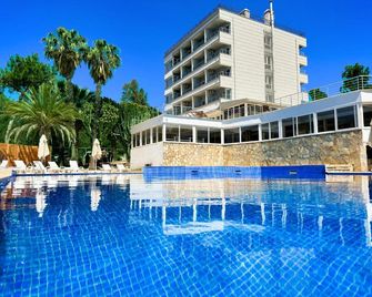 The Nix Hotel Patara Beach - Gelemiş - Svømmebasseng