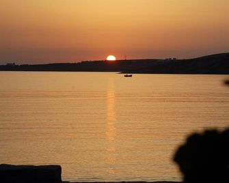 Hotel Paros - Parikia - Vista externa