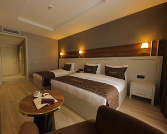 Roccia Downtown Hotel - Van - Bedroom