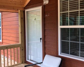 Mountain Views, Fire Pit, Minutes From Downtown Asheville - Candler - Parveke