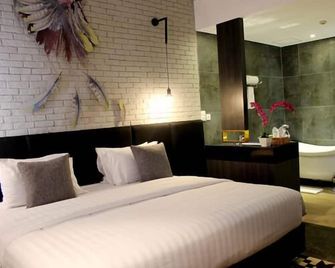 Couleur Hotel Cengkareng - Jakarta - Chambre