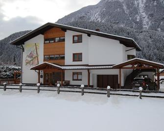 Acherkogelblick - Oetz - Edificio