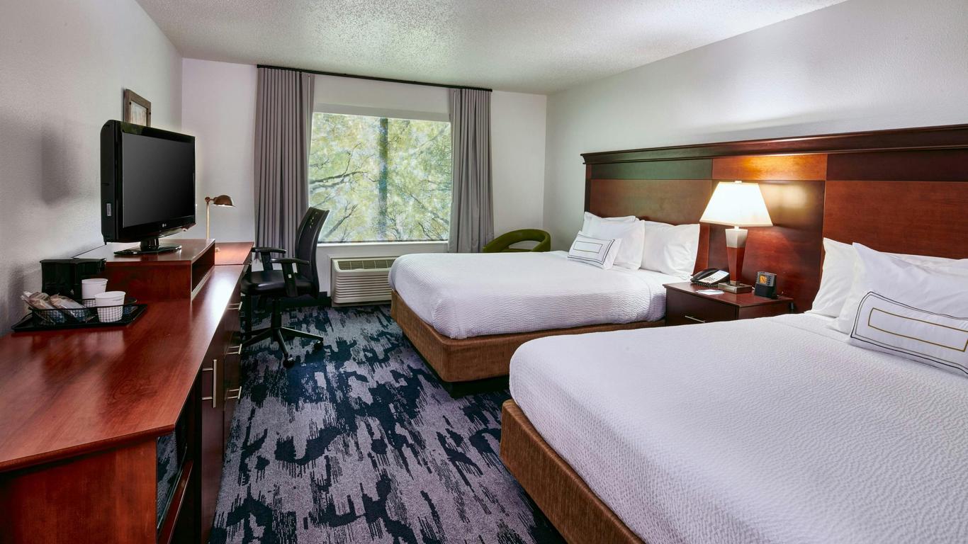 Fairfield Inn & Suites by Marriott Detroit Livonia