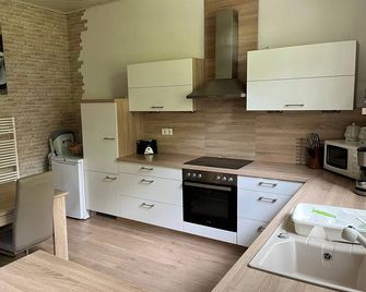 Ferienwohnung in Ivenack, EG - Stavenhagen - Kitchen