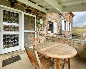 Charming Countryside Retreat with Terrace, Near Lavaudieu's Scenic Highlights - Lavaudieu - Balcon