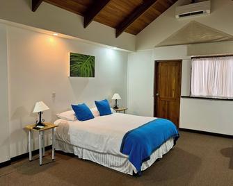 Legacy Boutique Hotel - Quesada - Habitación