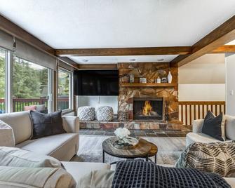 6br Chalet I Ski Out I Private Hottub - Panorama - Soggiorno