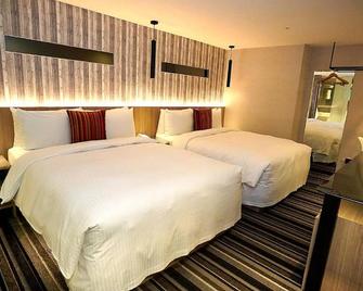 Via Hotel - Zhongxiao - Taipei City - Bedroom