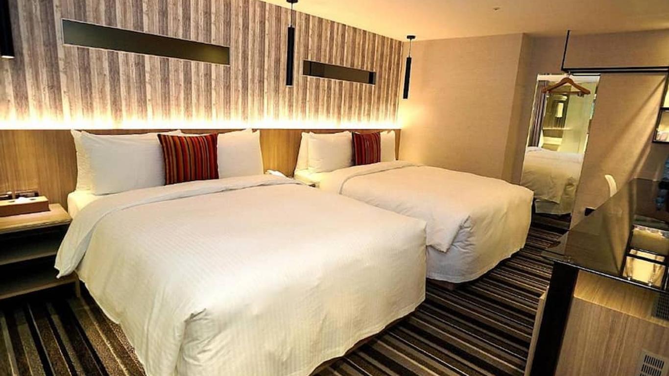 فيا هوتل شونج جياو