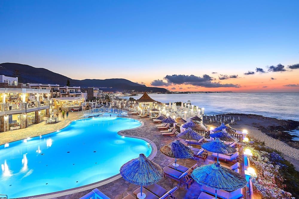 أليكزاندر بيتش هوتل آند فيليدج ريزورت