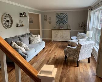 Beautiful home in Penfield, NY - Rochester