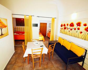 Terrasini 2000 Case Vacanza - Terrasini - Dining room