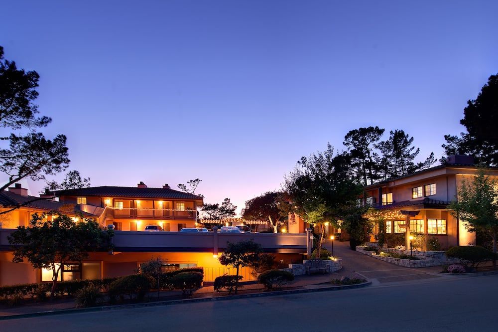 Horizon Inn & Ocean View Lodge - כרמל ביי דה סי - בניין