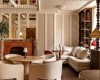 Château des Fleurs Hôtel & Spa Paris - París - Bar