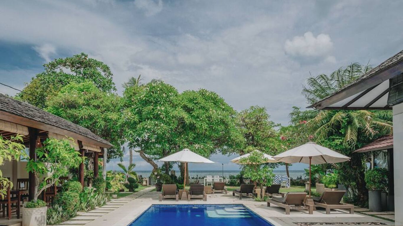 フランジパニ ビーチ ホテル