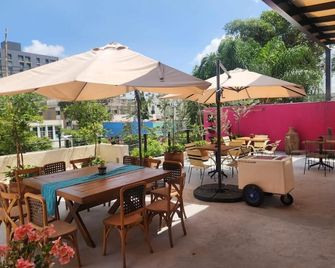 Hotel Consulado - Guadalajara - Patio