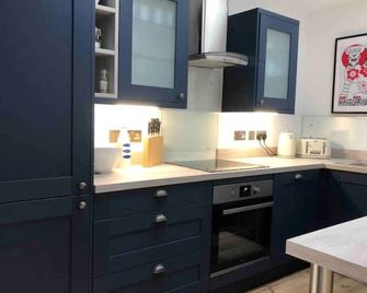 Beautiful Coastal Cottage in Pittenweem - Anstruther - Kitchen