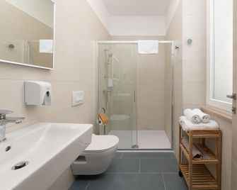 Polesana Rooms - Pula - Bathroom