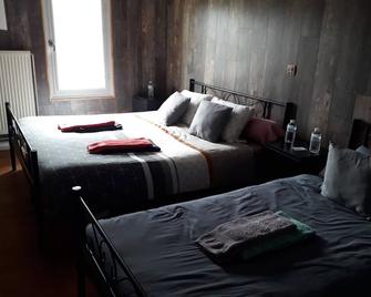 les 3 notes de mérotte - Coutras - Slaapkamer